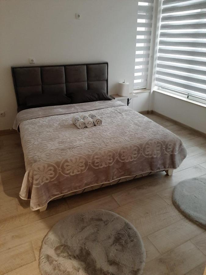 Koca Apartmani 노비파자르 외부 사진